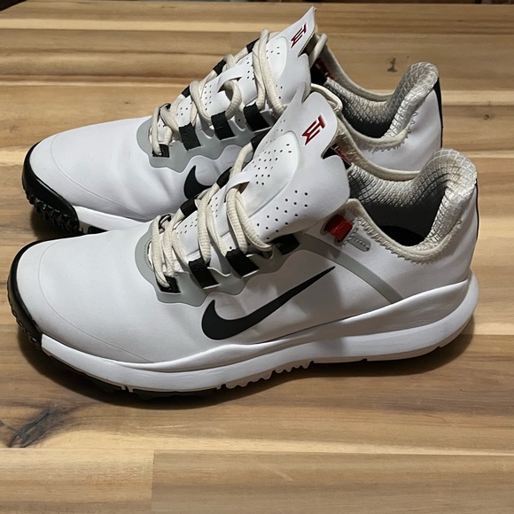 Original Nike TW 13 in size 8 - Picture 1 of 4